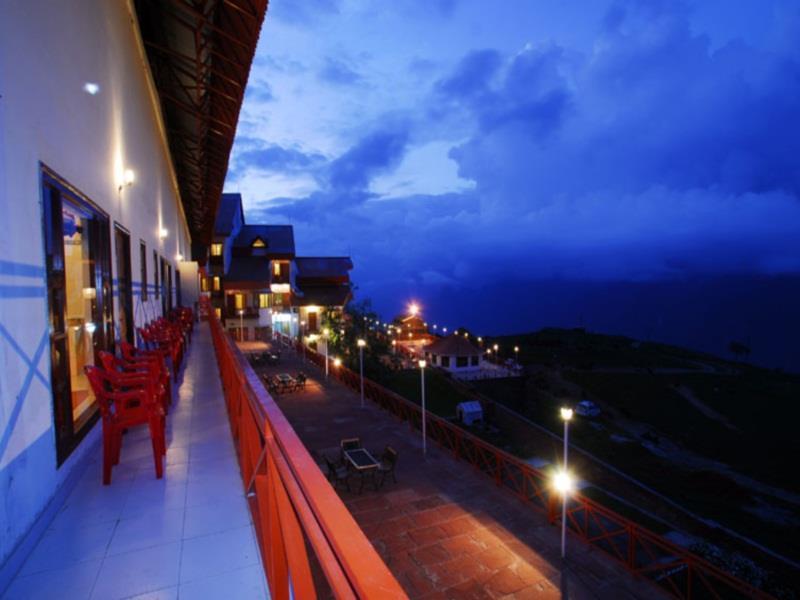 Clifftop Club Auli Joshīmath Zewnętrze zdjęcie