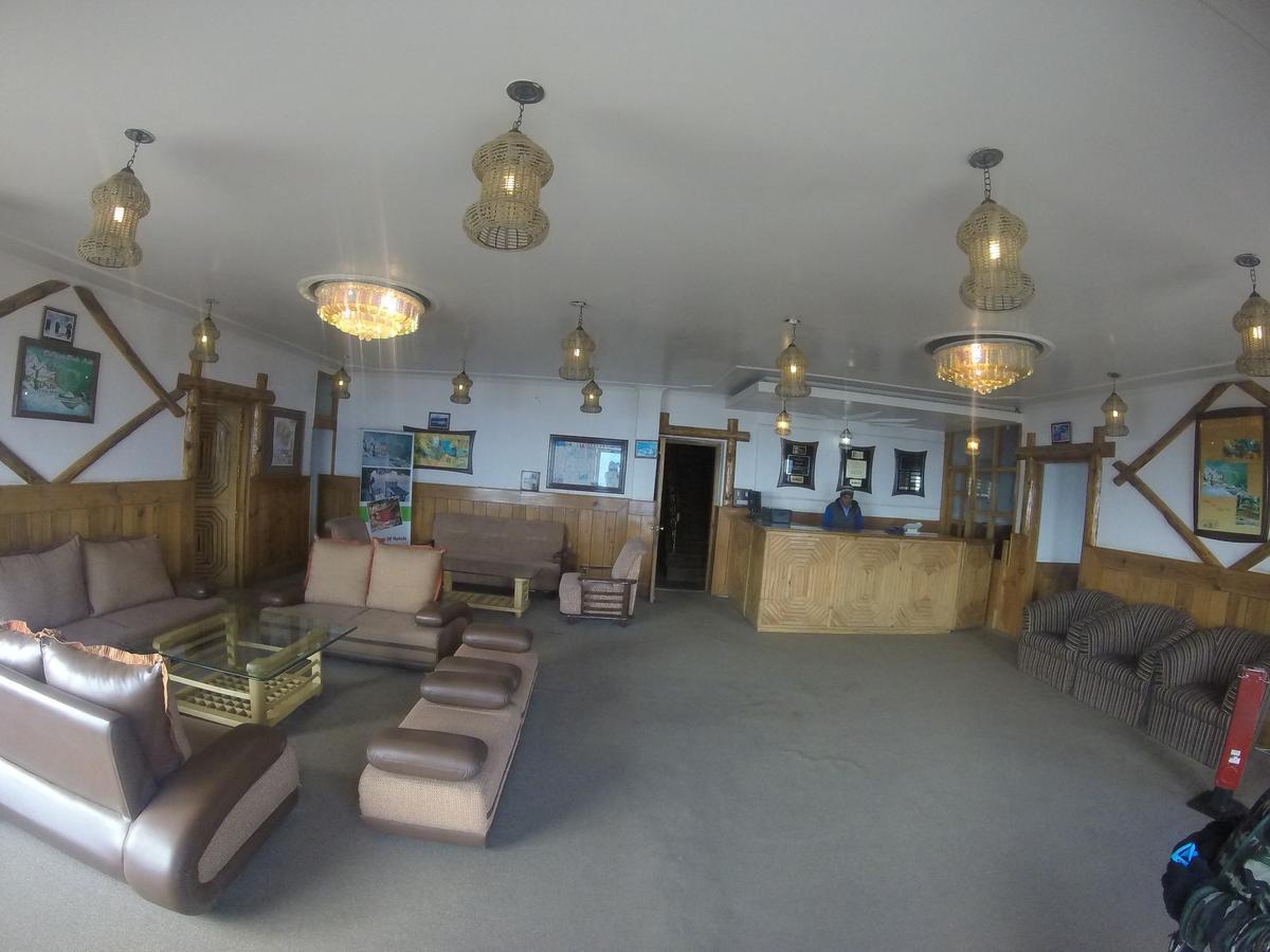Clifftop Club Auli Joshīmath Zewnętrze zdjęcie