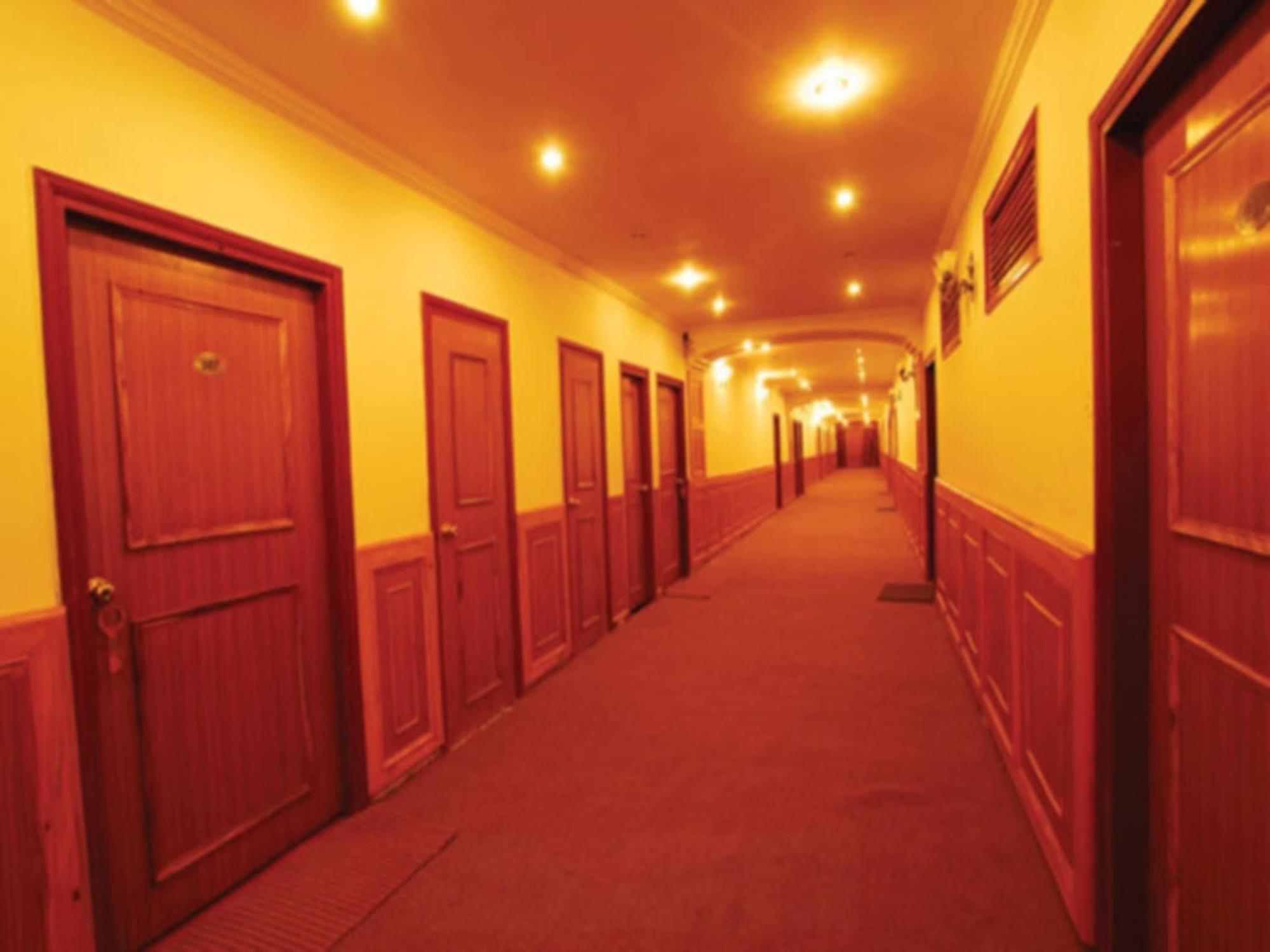 Clifftop Club Auli Joshīmath Zewnętrze zdjęcie